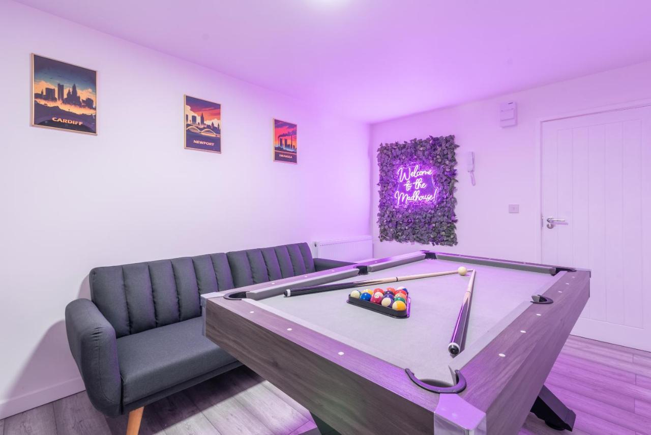 Exquisite Cardiff Apartments- With Garden Lounge & Games Room Bagian luar foto