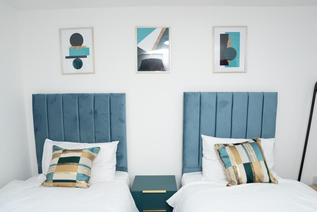 Exquisite Cardiff Apartments- With Garden Lounge & Games Room Bagian luar foto