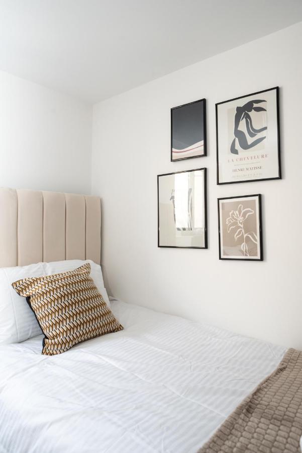 Exquisite Cardiff Apartments- With Garden Lounge & Games Room Bagian luar foto