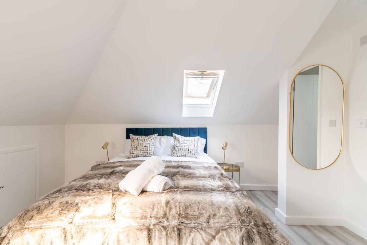 Exquisite Cardiff Apartments- With Garden Lounge & Games Room Bagian luar foto
